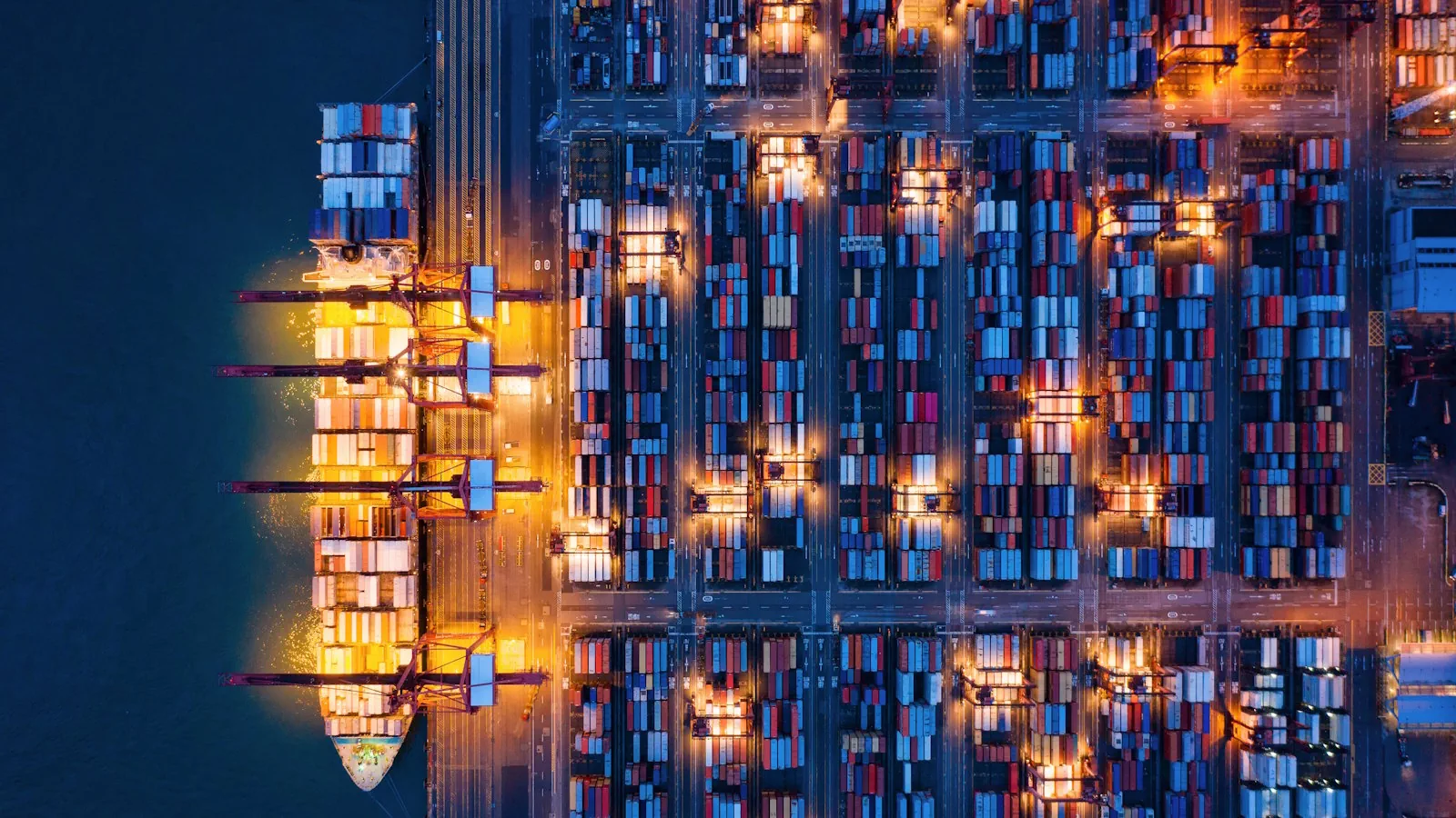 Containerhafen – Import und Export